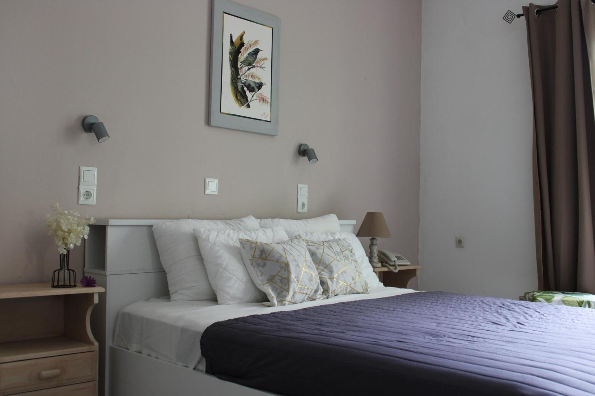 Tropicana Inn Nydri  Zewnętrze zdjęcie